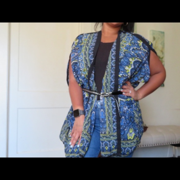 Multi color shawl - Picture 4 of 6